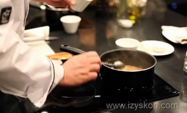 Нежное грибное ризотто можно приготовить по классическому рецепту.